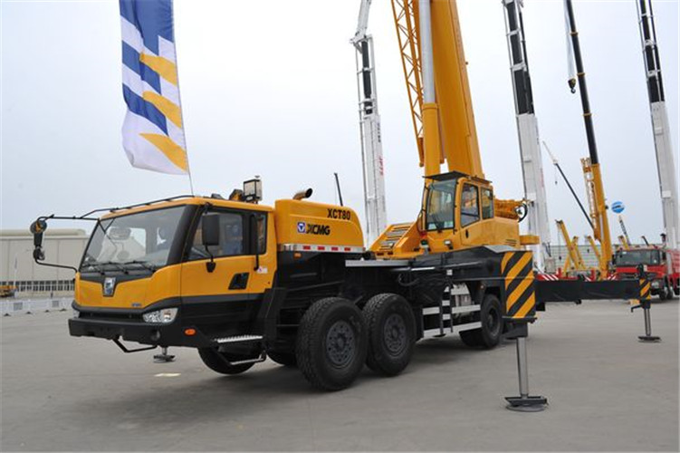 阿克苏预约吊车后，多久能上门服务？24 小时应急响应吗？